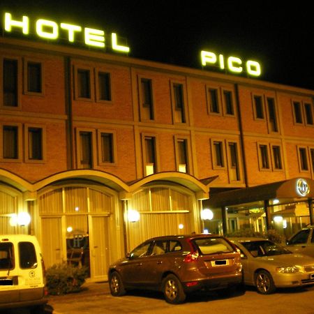 Hotel Pico Mirandola Kültér fotó