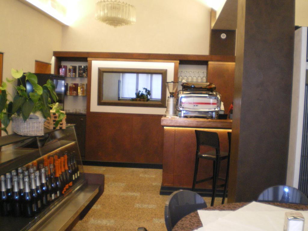 Hotel Pico Mirandola Kültér fotó