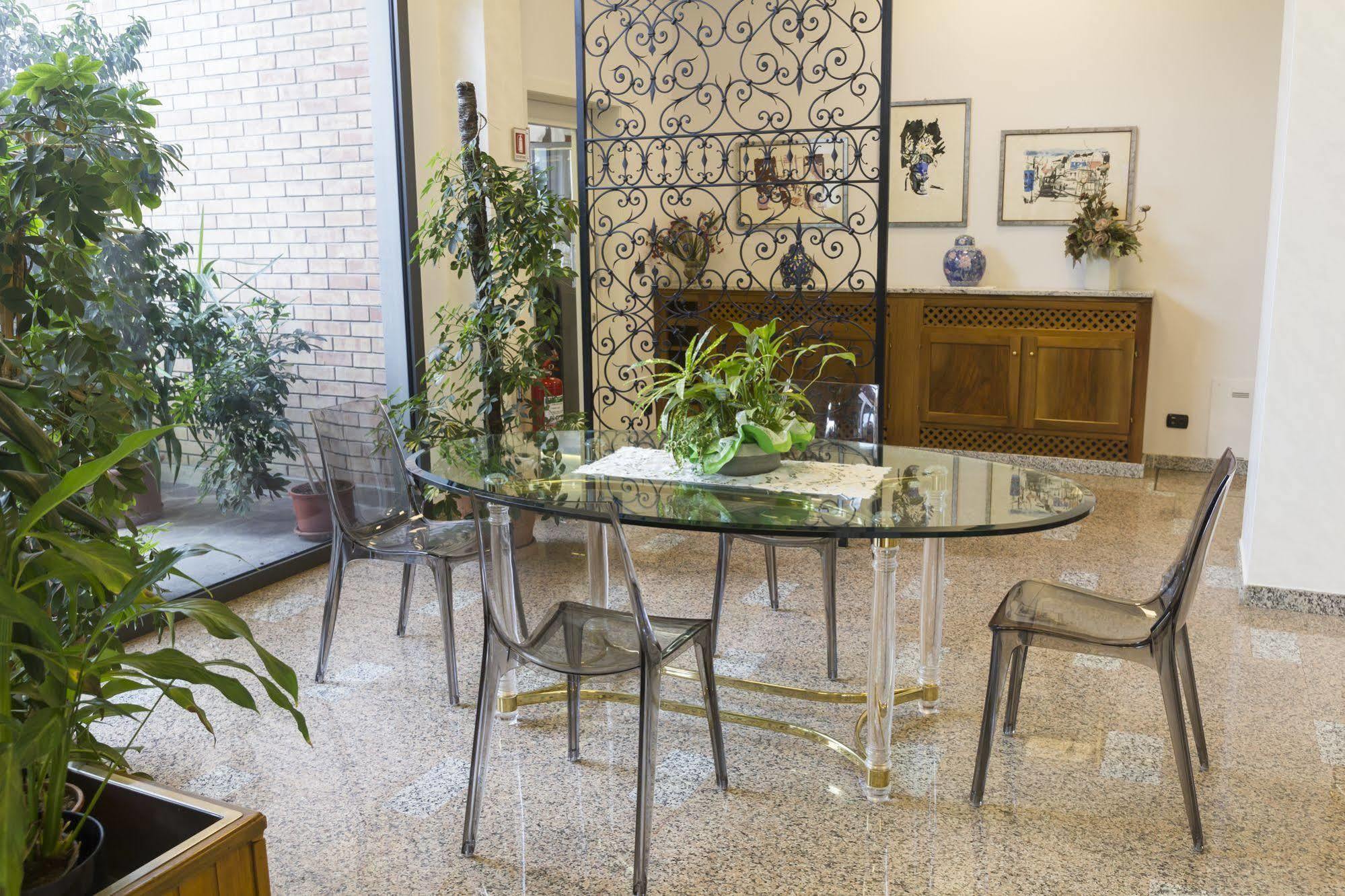Hotel Pico Mirandola Kültér fotó