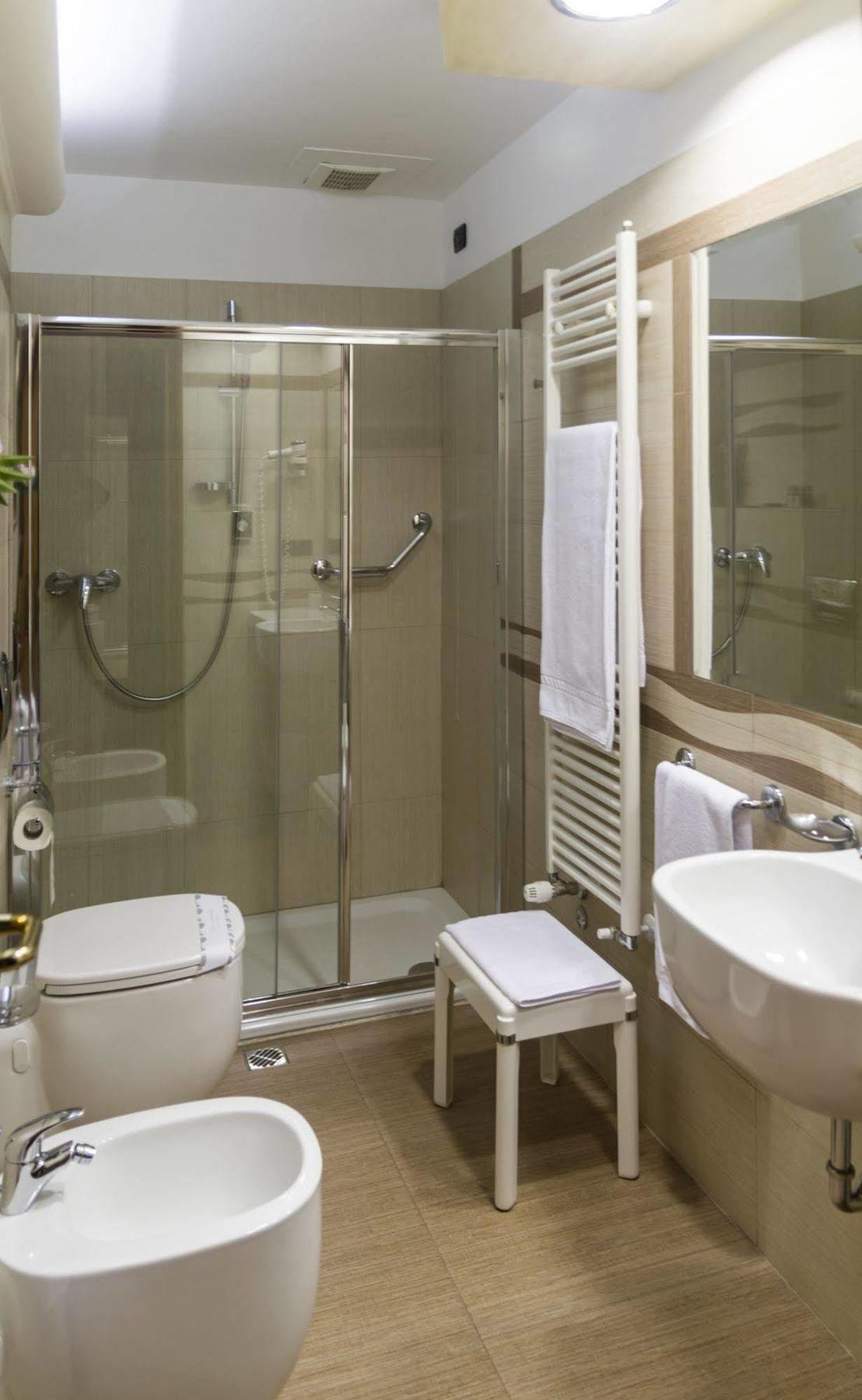 Hotel Pico Mirandola Kültér fotó
