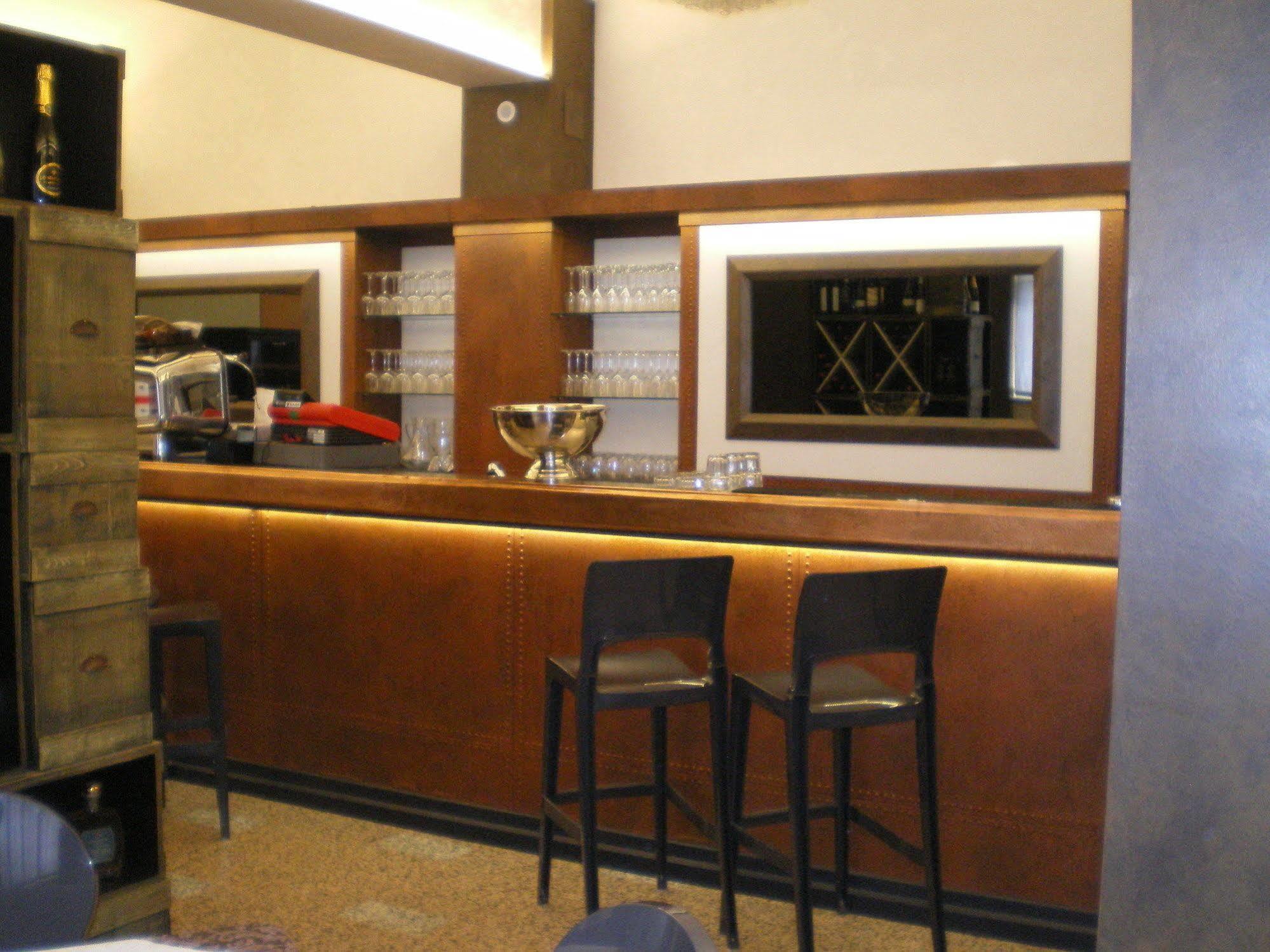 Hotel Pico Mirandola Kültér fotó